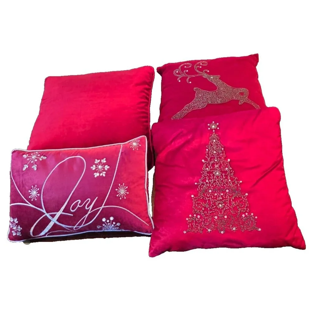 Pier 1 Imports Beaded Red Velvet Reindeer Holiday Christmas Tree Pillows 4